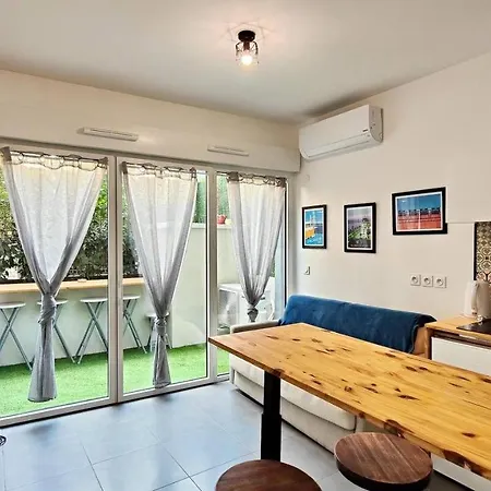 Alex Apartment