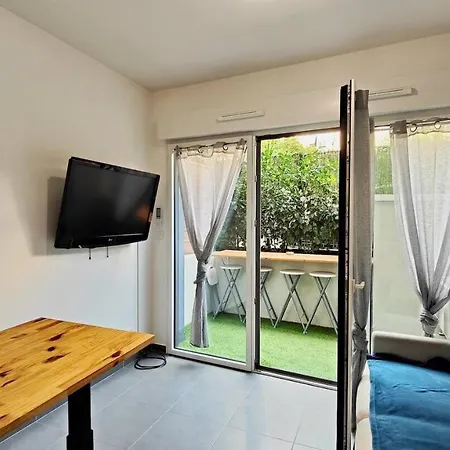 Alex Apartment